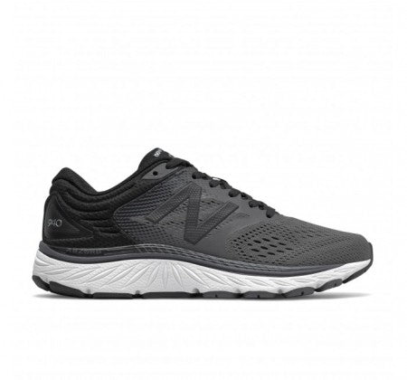 New Balance - W940 FINAL SALE NO RETURN CLOSEOUT - Women's